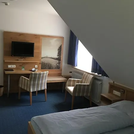 Hotel Neuenburger Hof